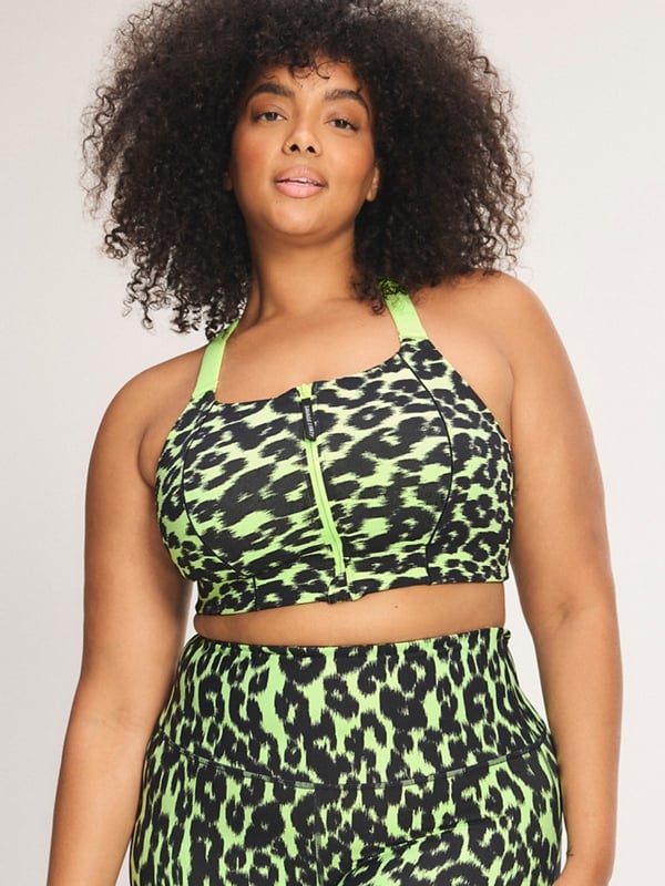 Cool Curves High-Impact Zip-Up Sports Bra