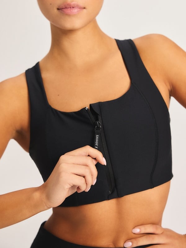 Running Hot Medium-Impact Zip-Front Sports Bra