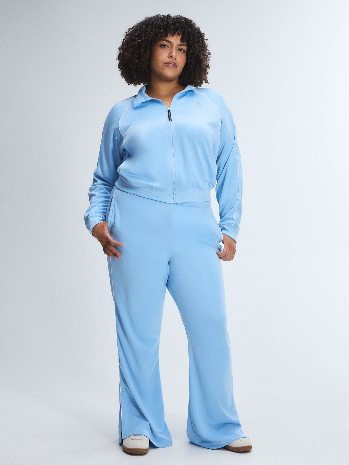 Hot Track 2-Piece Set