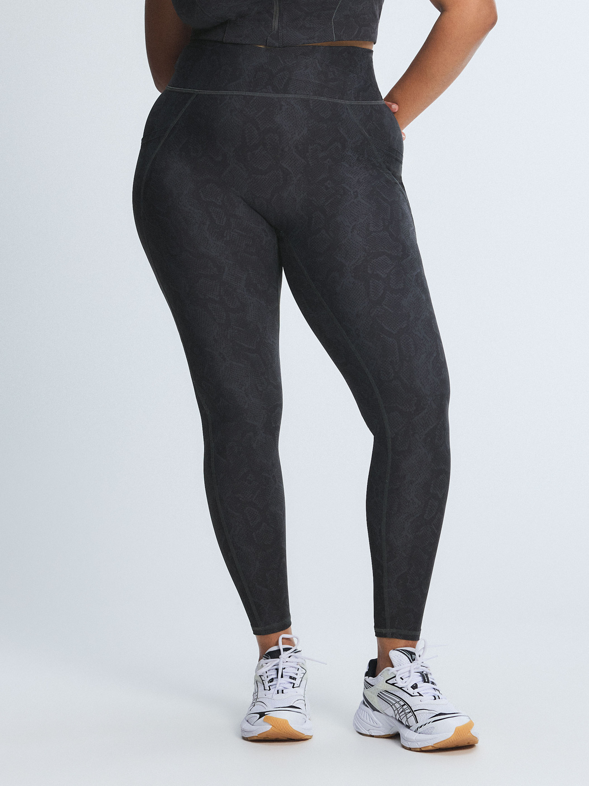 Cool Curves High-Impact 2-Piece Set