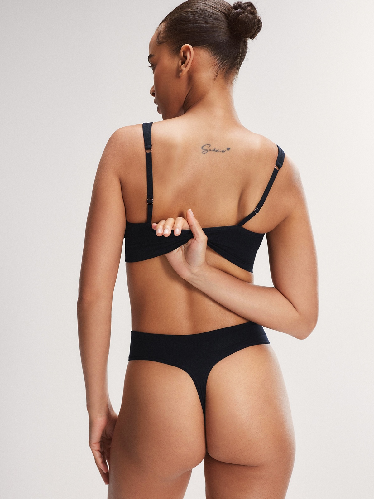 Savage X Seamless Thong 2-Piece Set