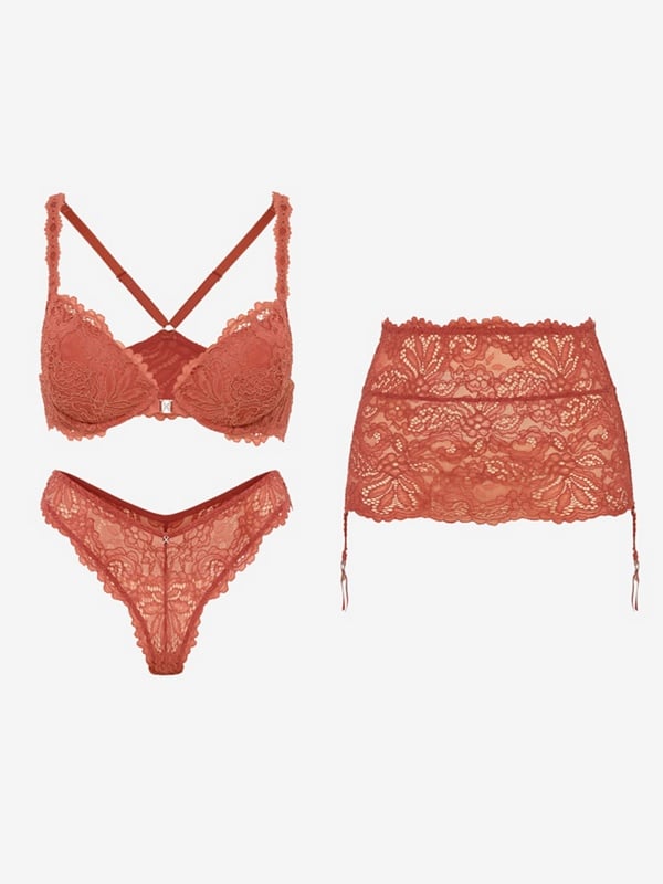 Romantic Corded Lace 3-Piece Box
