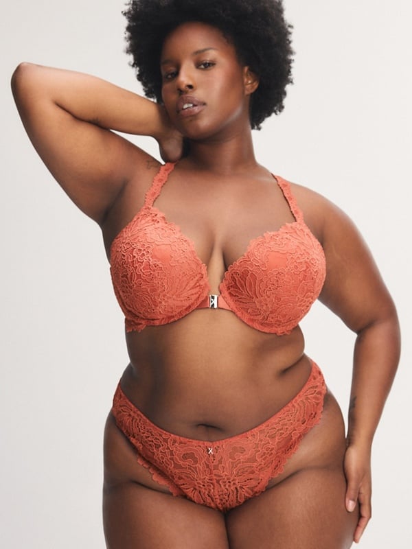 Romantic Corded Lace 3-Piece Box