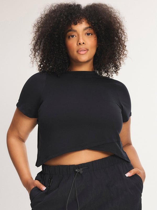 Light Layer Crossover Tee 2-Piece Set