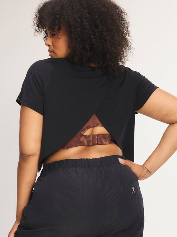 Light Layer Crossover Tee 2-Piece Set