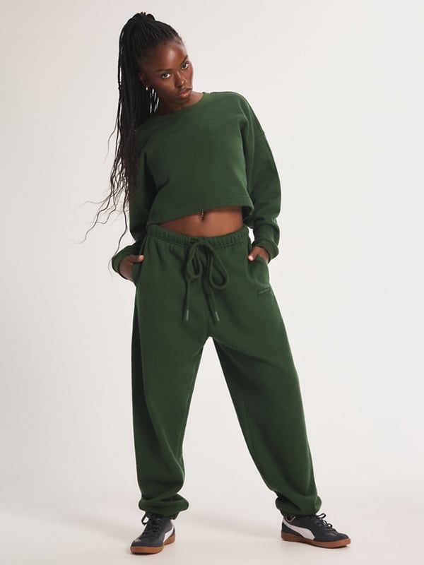 Weekender Fleece Cropped  2-Piece Set