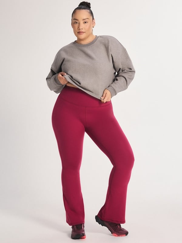 Weekender Fleece & Legging 2-Piece Set