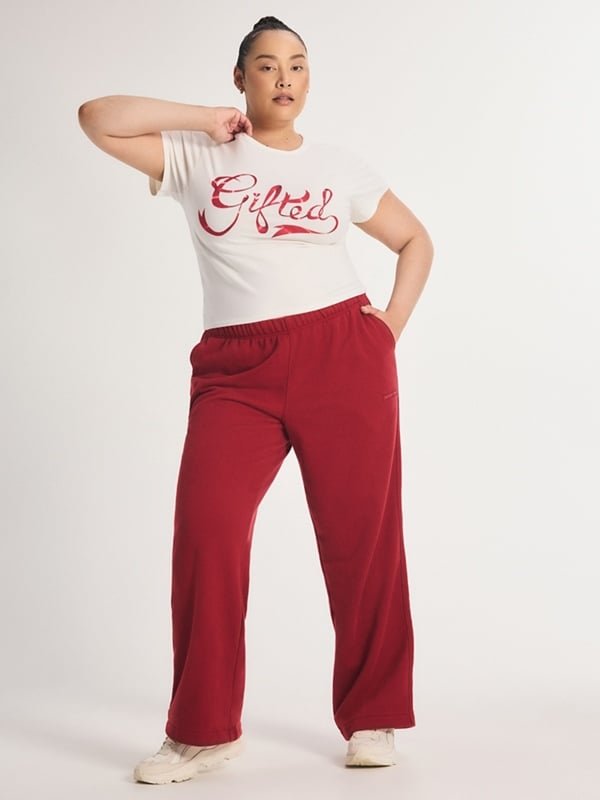 Weekender Fleece Gifted Baby Tee 2-Piece Set