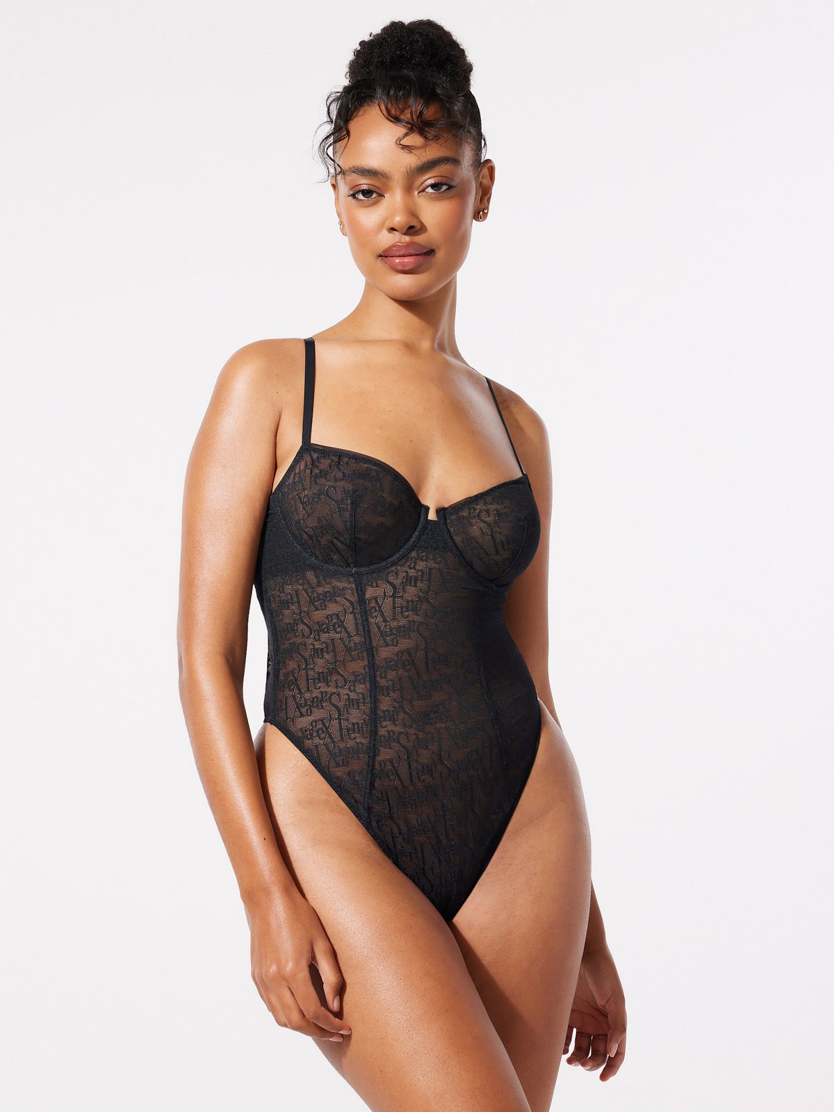 The VIP Edit: SIGNATURE SCRIPT | SAVAGE X FENTY