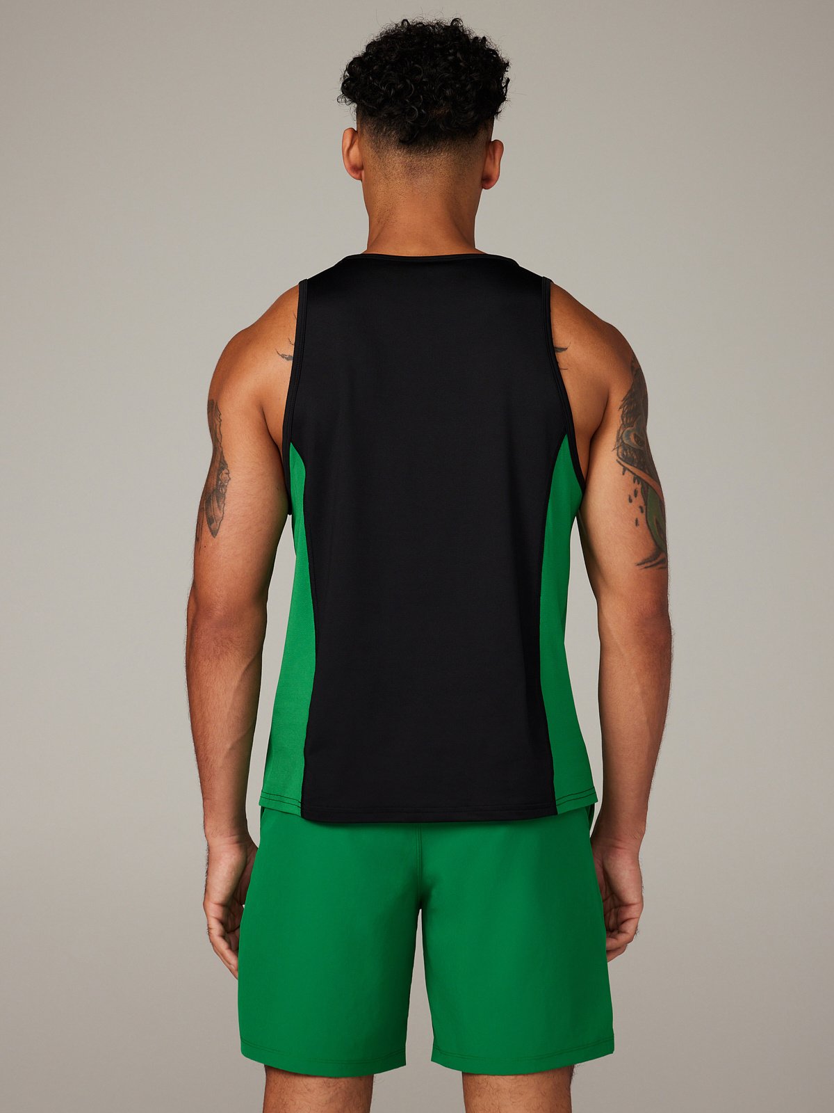 Breakout Base Layer Tank