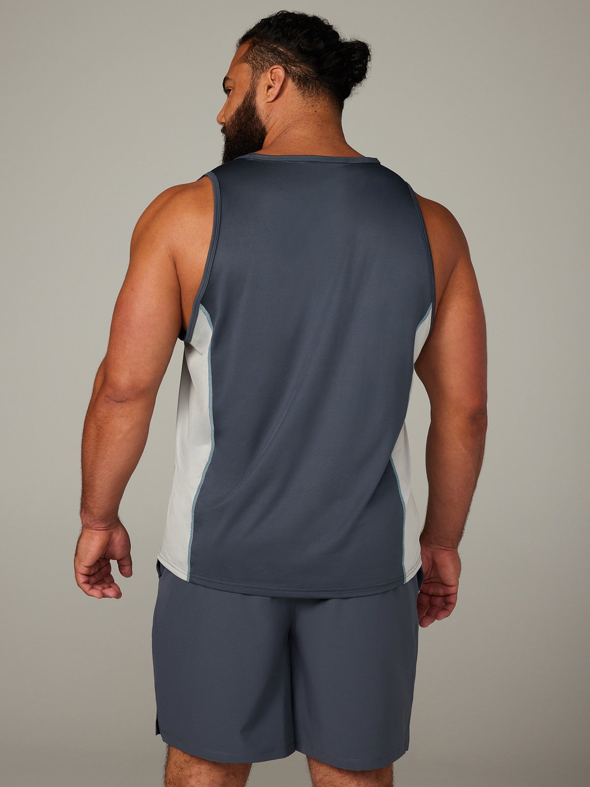 Breakout Base Layer Tank