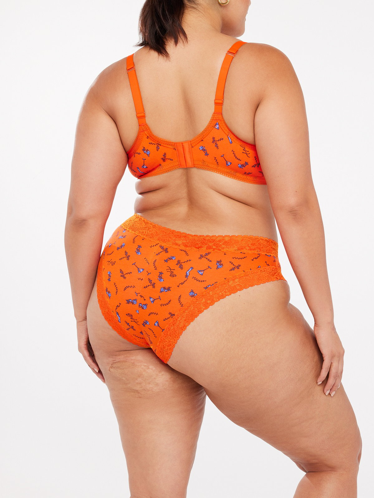 Cotton Essentials Lace-Trim Cheeky Panty in Multi & Orange & Red