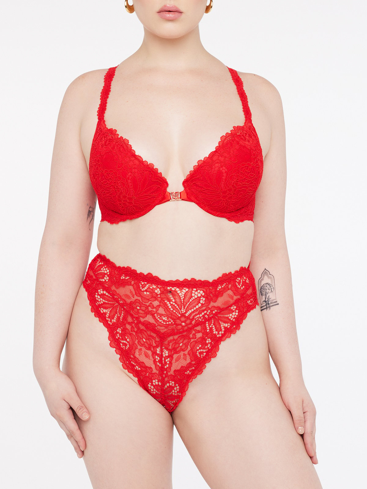 Romantic Corded Lace High-Waist Thong Knickers in Red