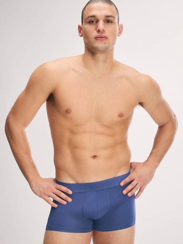 Shadow Fit Trunks