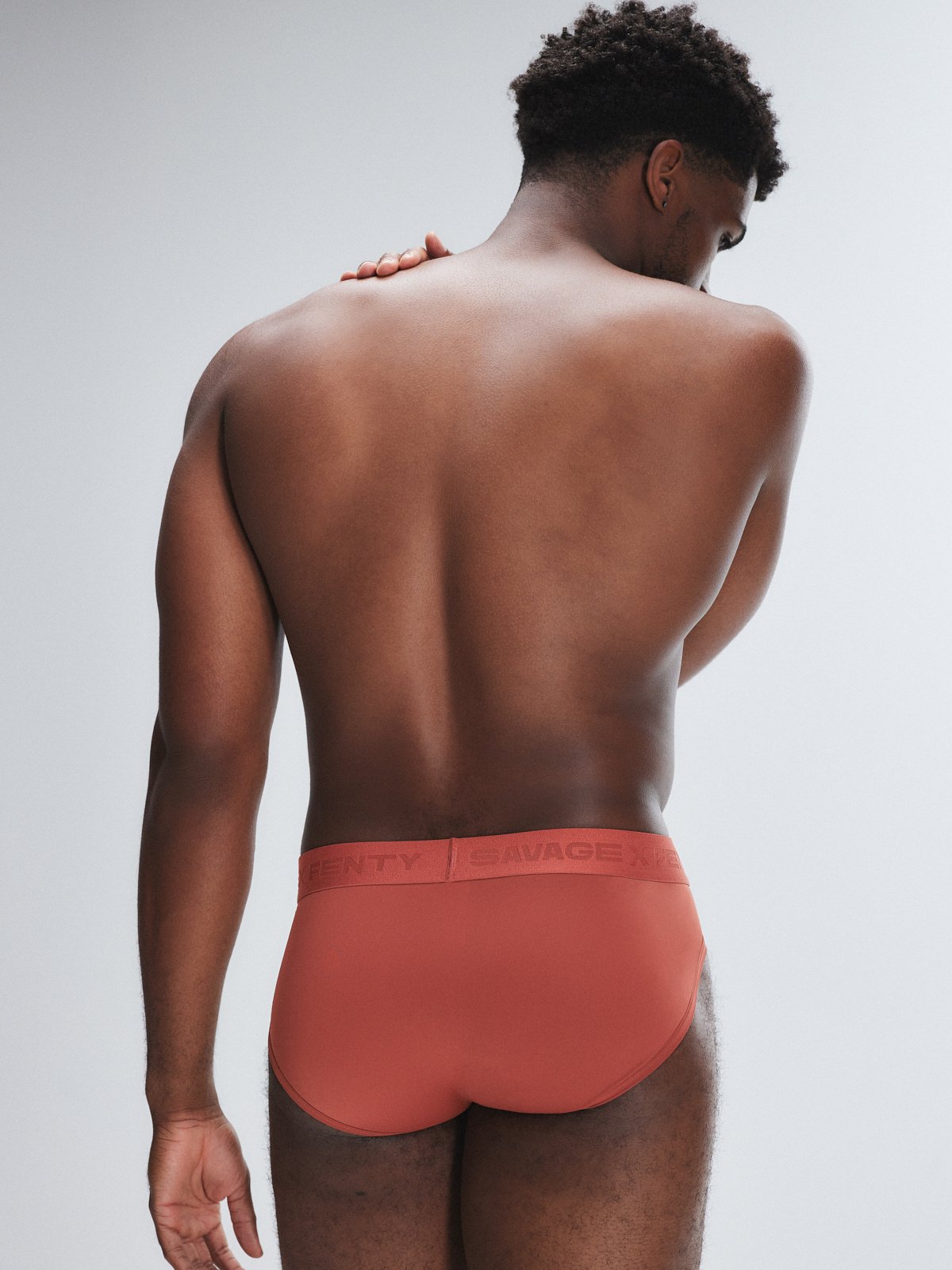 Shadow Fit Briefs in Orange & Red | SAVAGE X FENTY