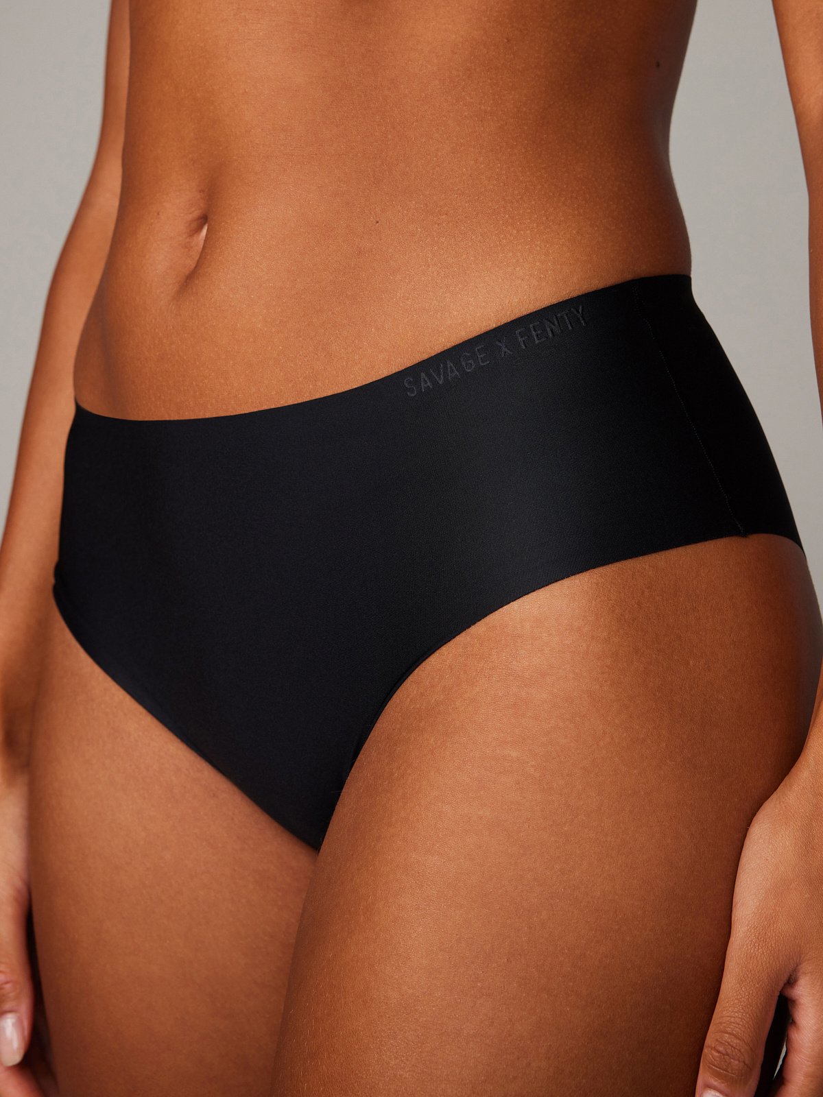 NEW Microfibre No-Show Hipster Knickers in Black