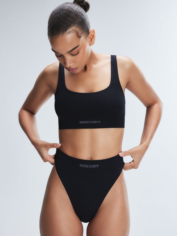 Seamless Scoop-Neck Bralette