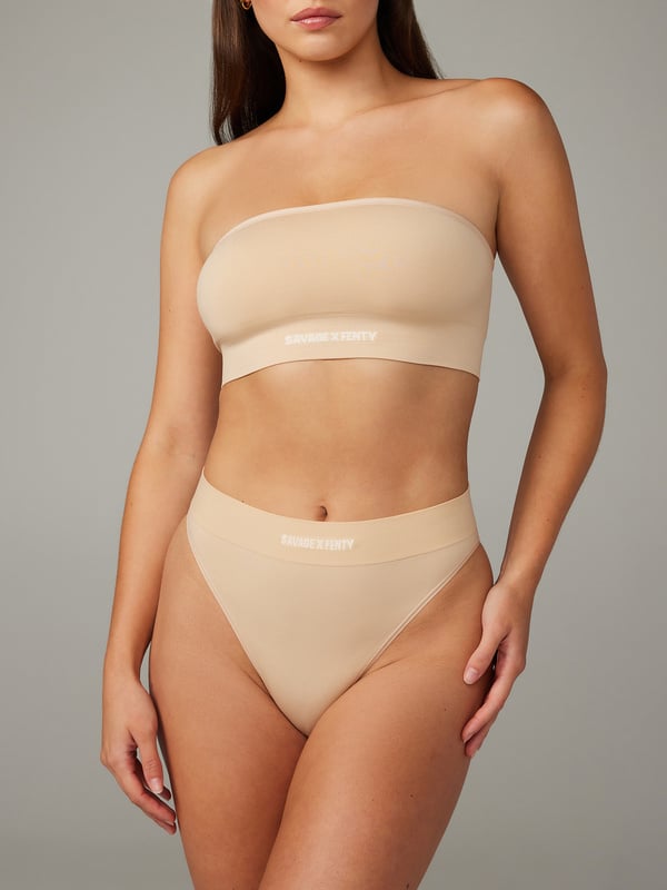 Seamless Scoop-Neck Bralette