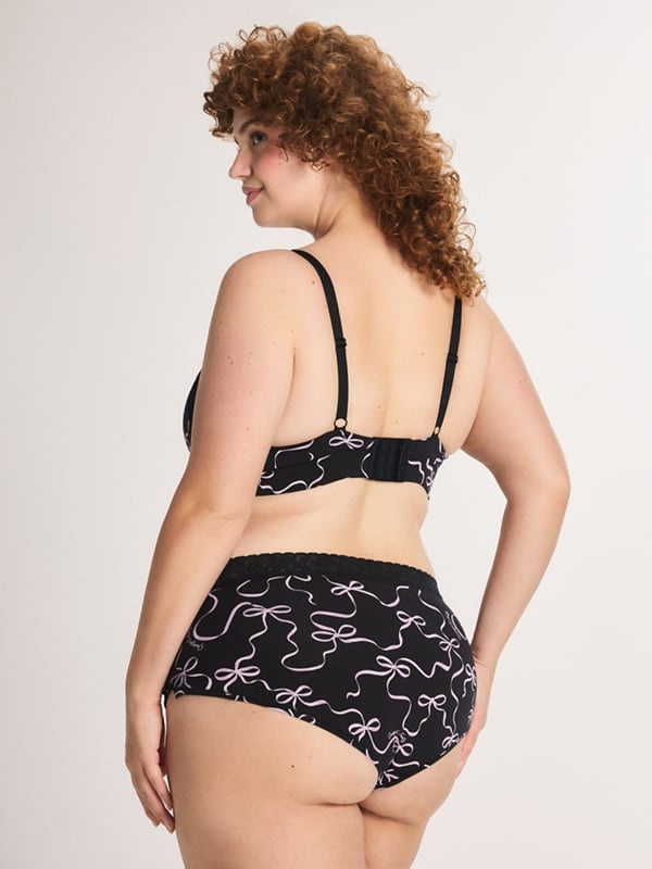 Cotton Essentials Lace-Trim Shortie Panty