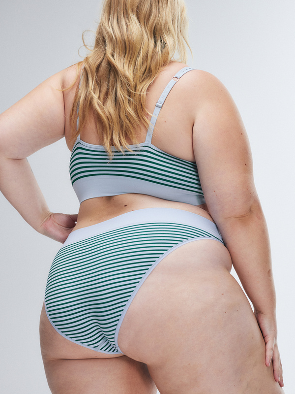 Seamless High-Waist Bikini Panty