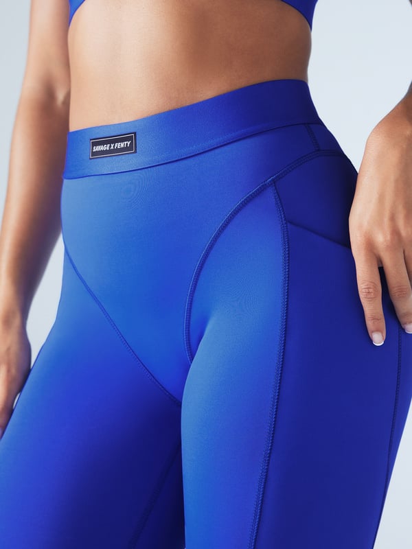 Plus Tapered Band Essential Solid High Waist Legging