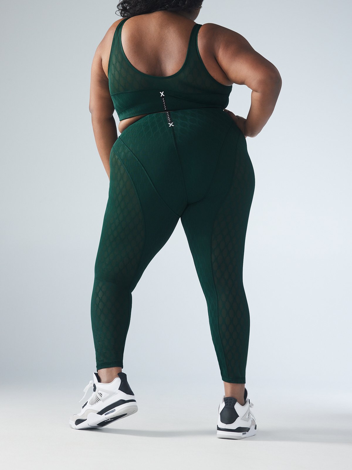 Are the Savage x Fenty leggings THE perfect legging? // greens are @bl, Savage X Fenty