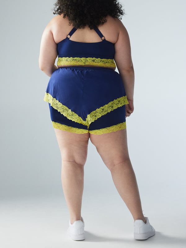 Lace Race Track Short