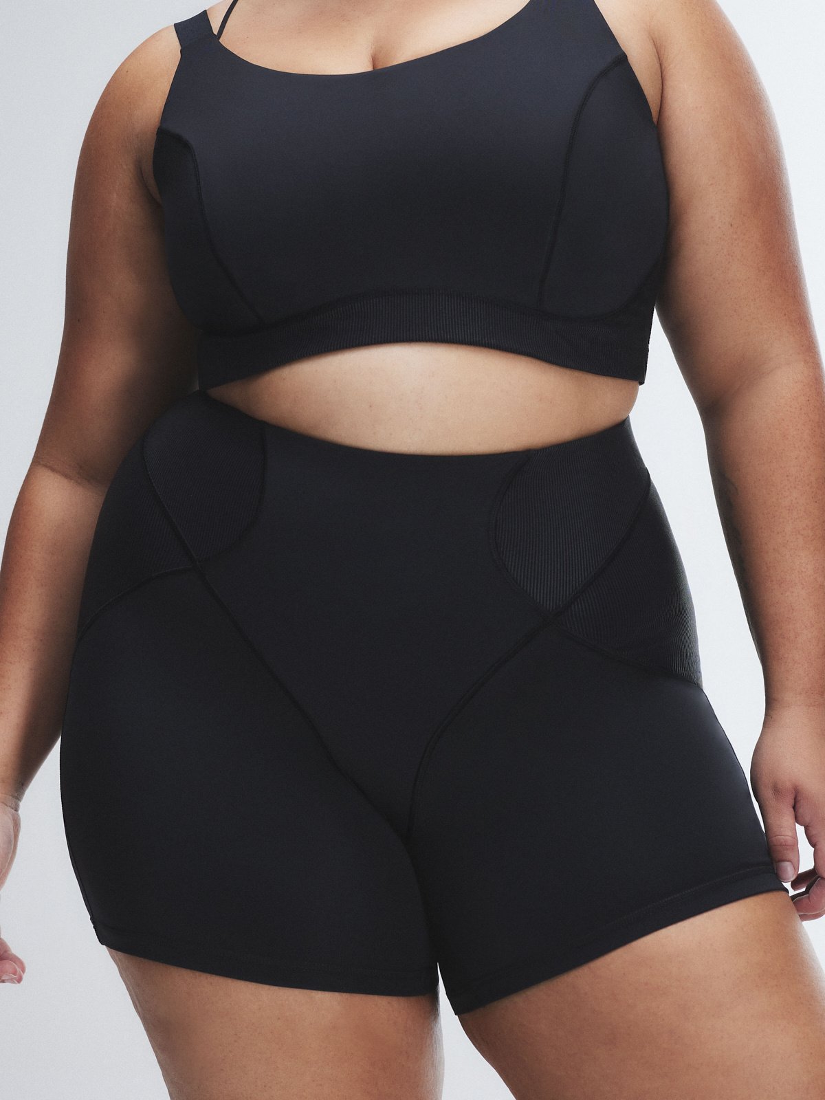 Curve Alert High-Waist Rib Short