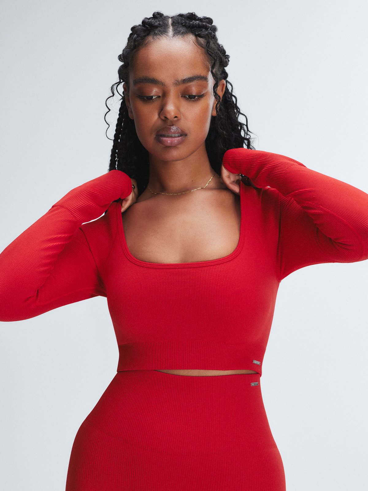 Seamless Sport Long-Sleeve Cropped Bra Top in Red | SAVAGE X FENTY