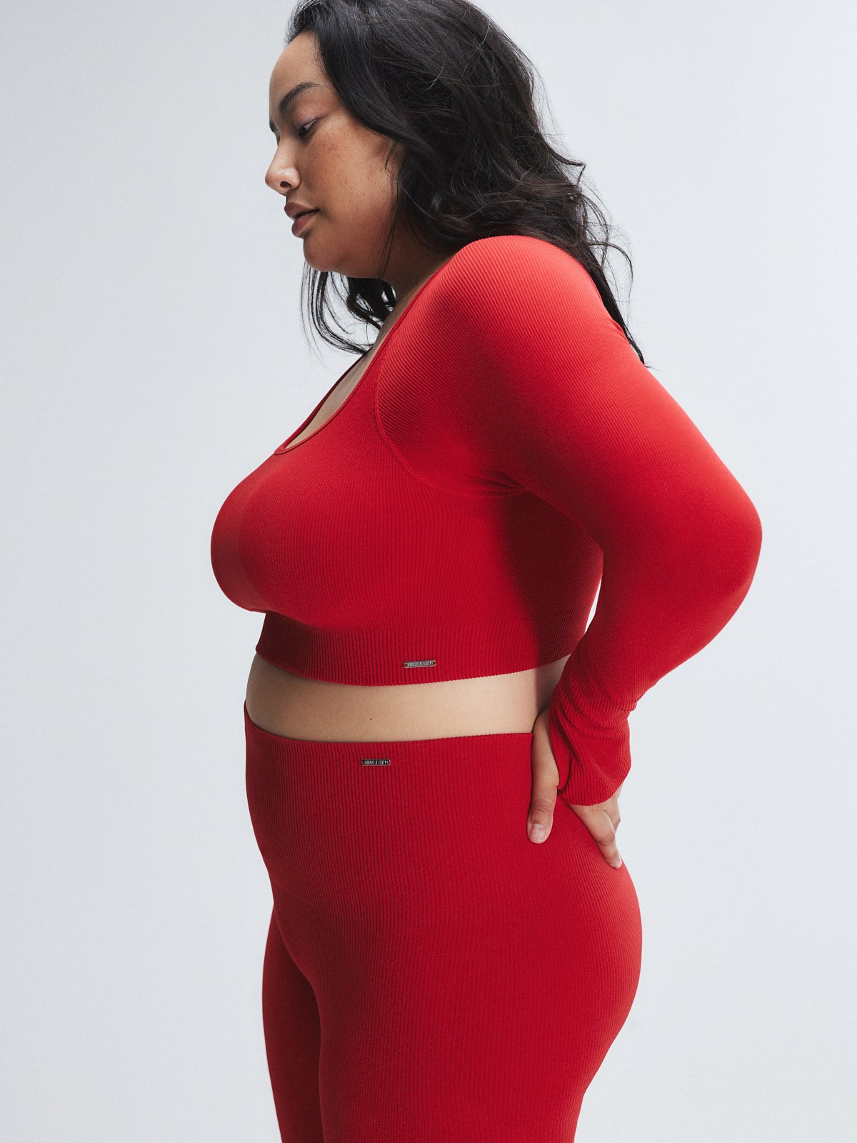 Seamless Sport Long-Sleeve Cropped Bra Top