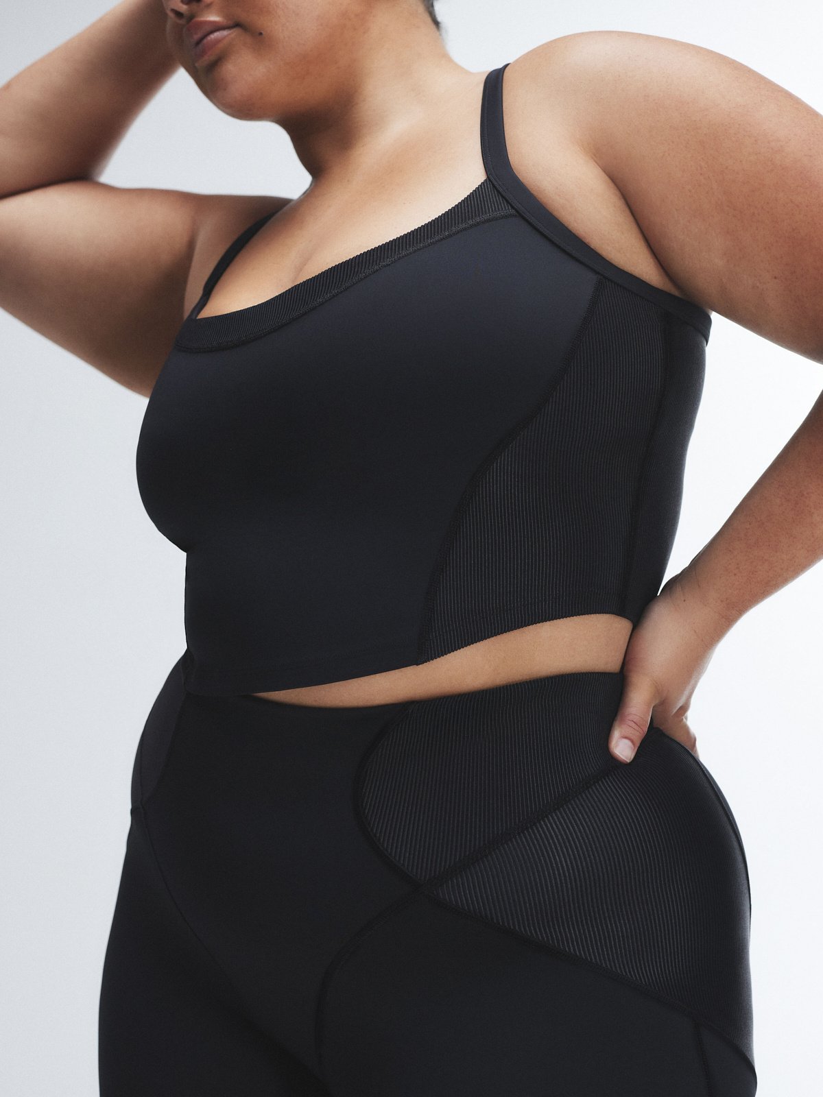 Curve Alert Rib Shelf-Bra Tank