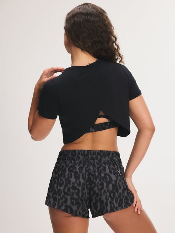 Light Layer Crossover Crewneck Tee